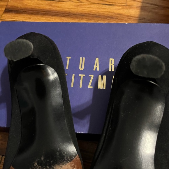 Stuart weitzman classy woman whose like new with box size 7/5 - Picture 2 of 9